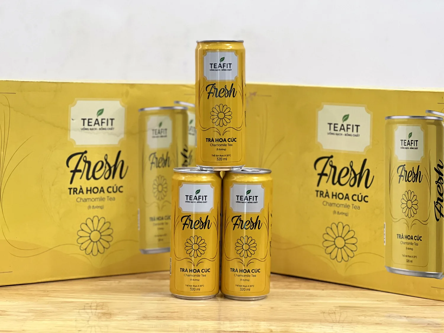 TEAFIT Fresh chamomile tea — 320 ml cans and case